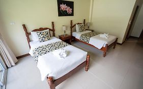 Pranang Flora House Hotel Krabi
